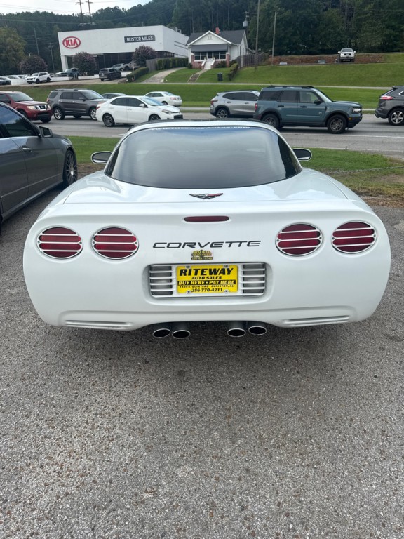 1997 Chevrolet Corvette Image 3