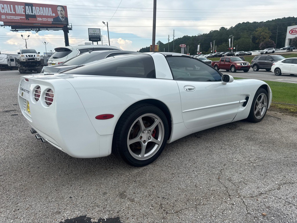 1997 Chevrolet Corvette Image 4