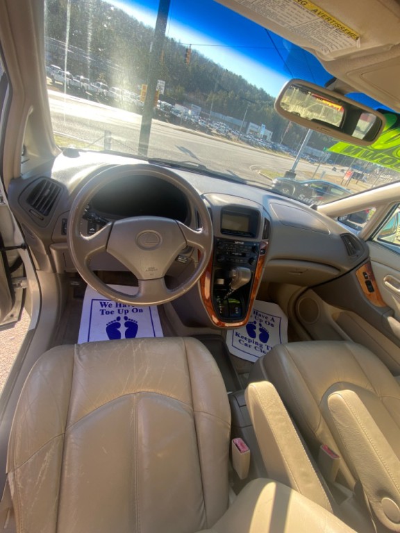 1999 Lexus RX Image 5