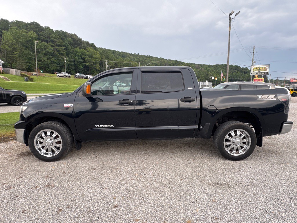 2012 Toyota Tundra Image 2
