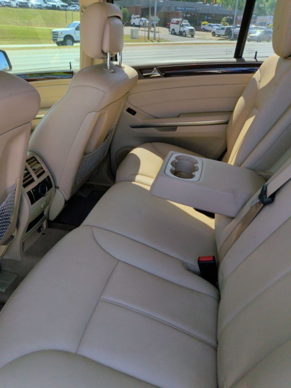 2012 Mercedes-Benz GL-Class Image 5