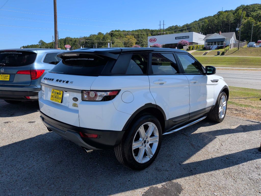 2013 Land Rover Range Rover Evoque Image 4