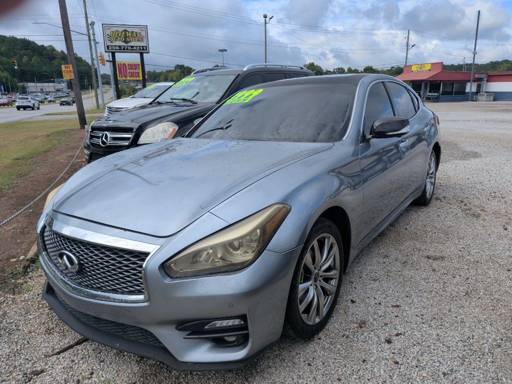 2018 INFINITI Q70 Image 5