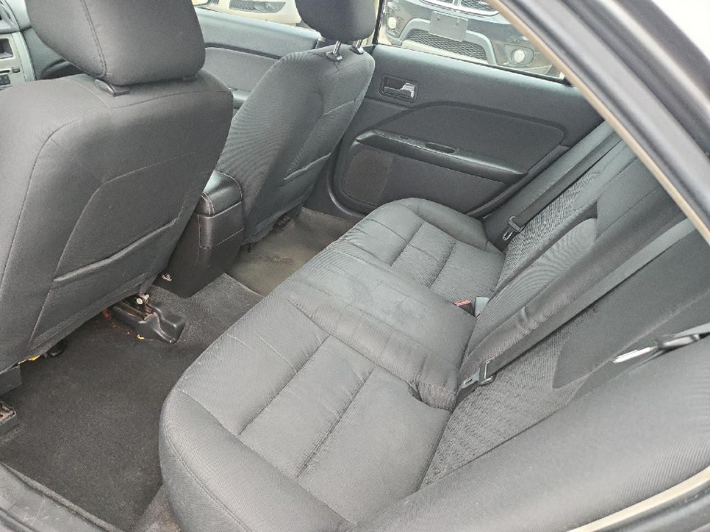 2012 Ford Fusion Image 11