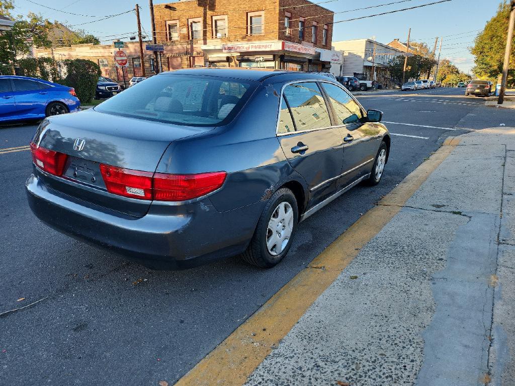 2005 Honda Accord Image 5