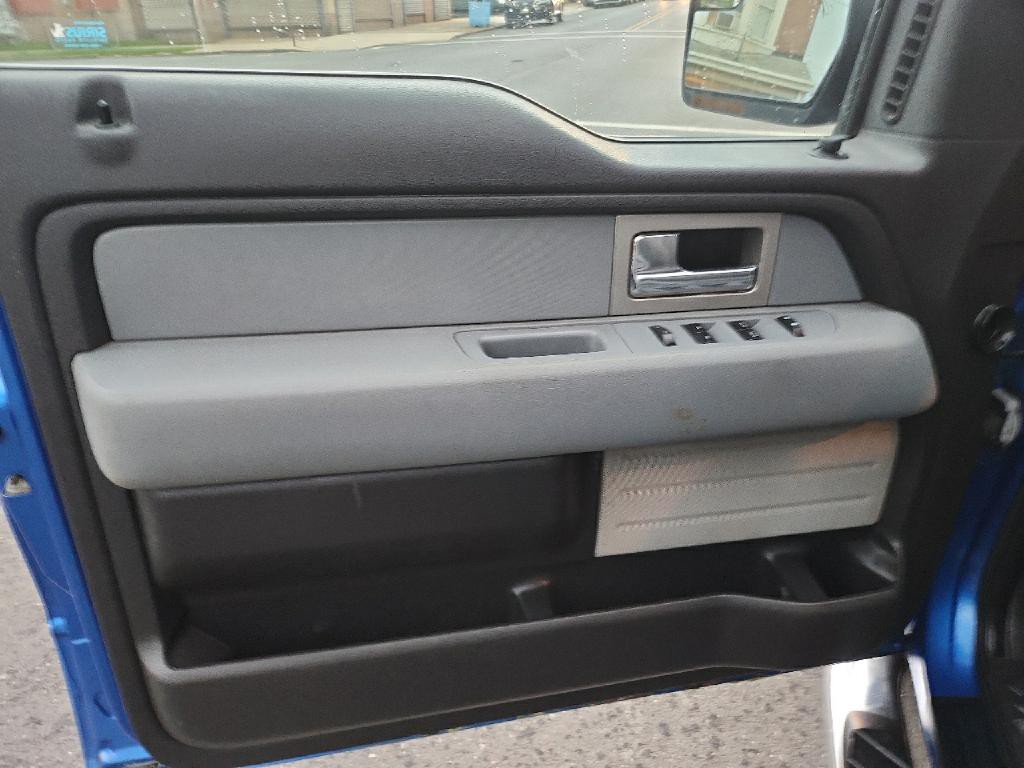 2011 Ford F-150 Image 10