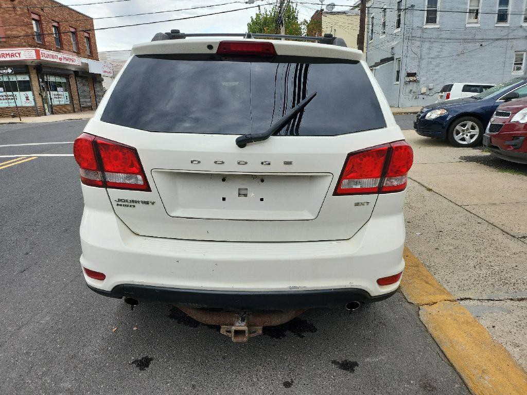 2013 Dodge Journey Image 4