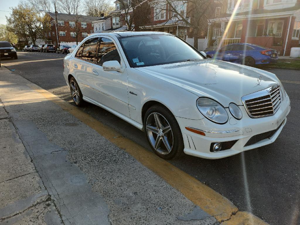 2008 Mercedes-Benz E-Class Image 7