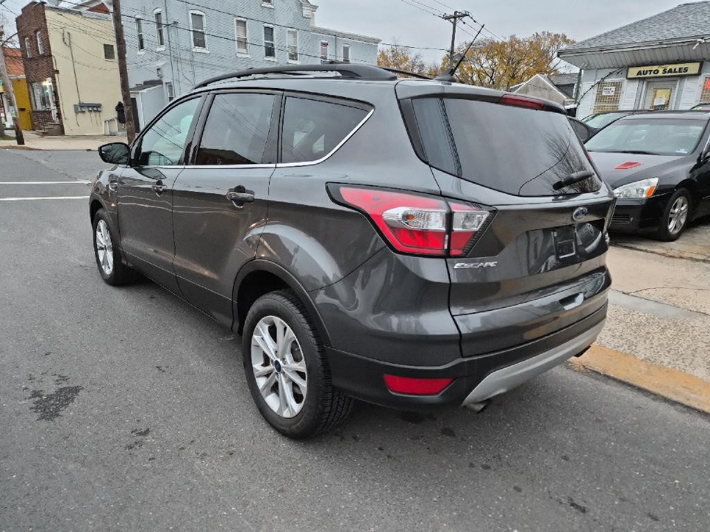 2018 Ford Escape Image 3