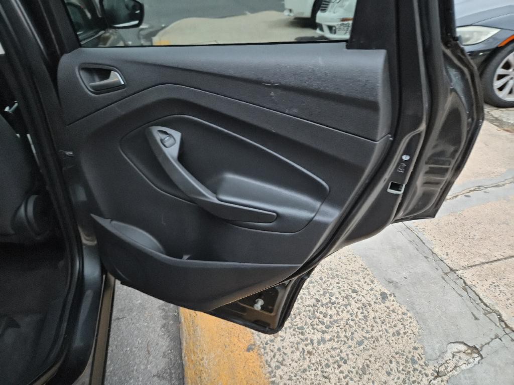 2018 Ford Escape Image 15