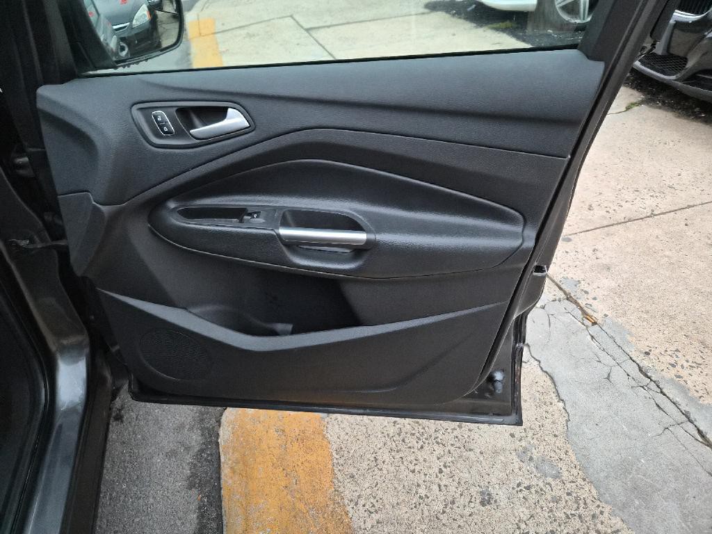 2018 Ford Escape Image 17