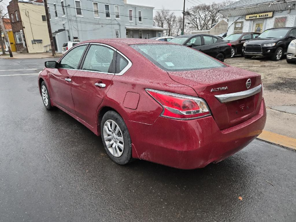 2015 Nissan Altima Image 3