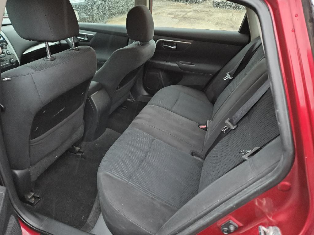 2015 Nissan Altima Image 11