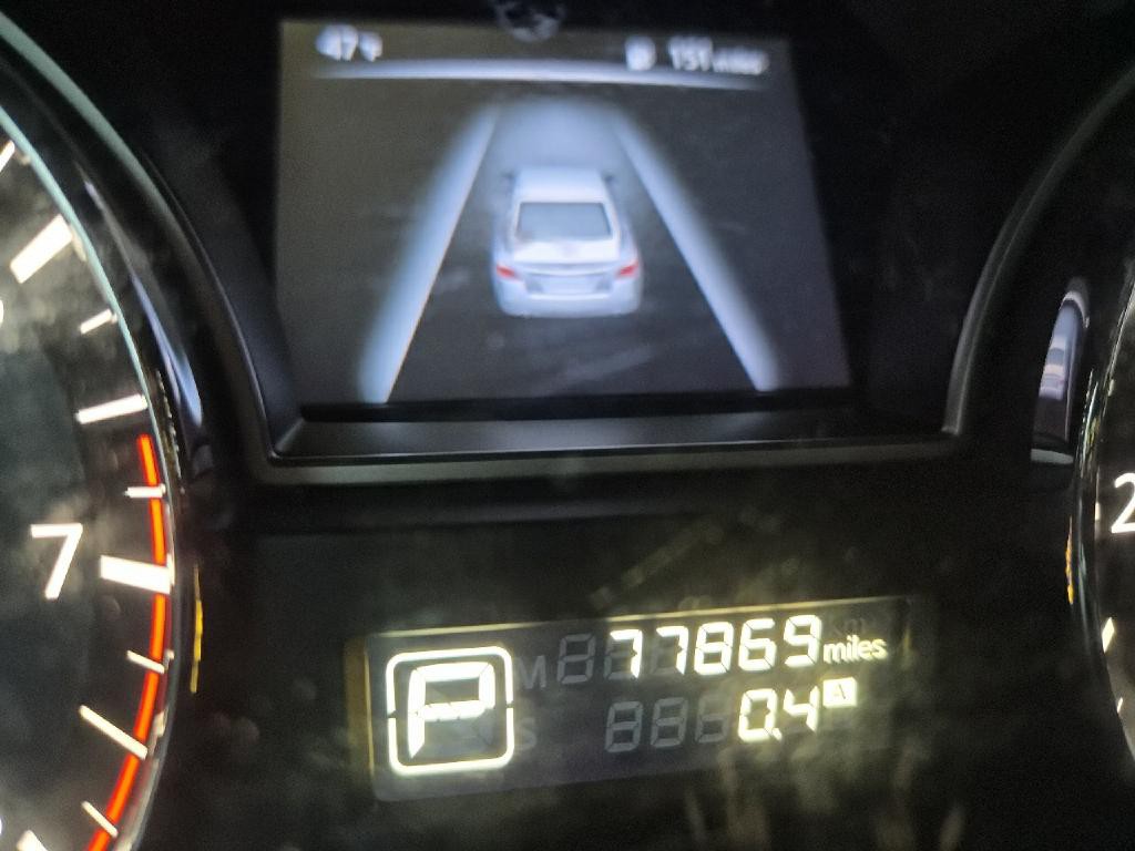 2015 Nissan Altima Image 18