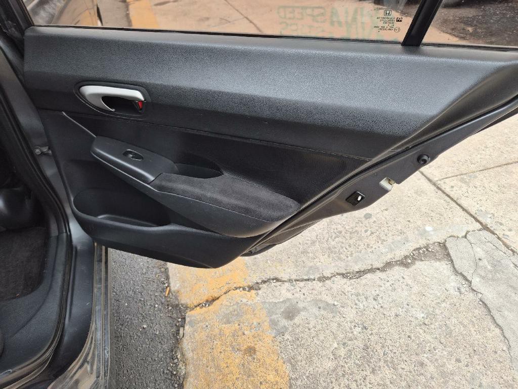 2009 Honda Civic Image 15