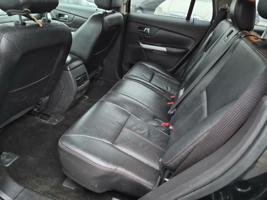2013 Ford Edge Image 11