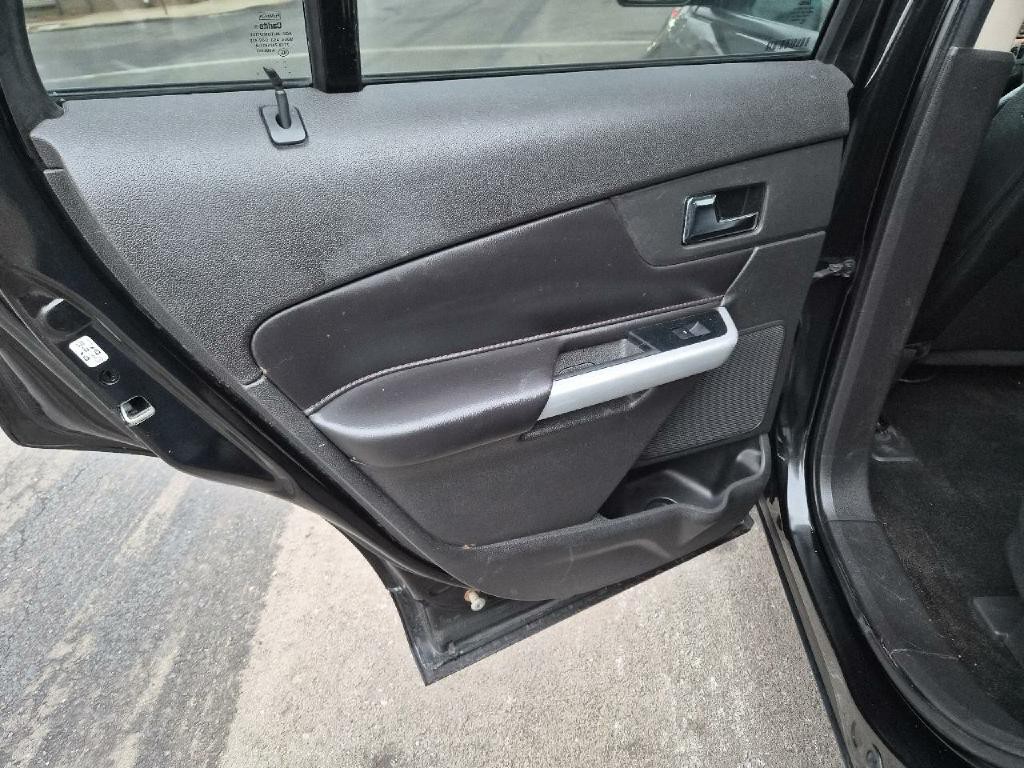 2013 Ford Edge Image 12