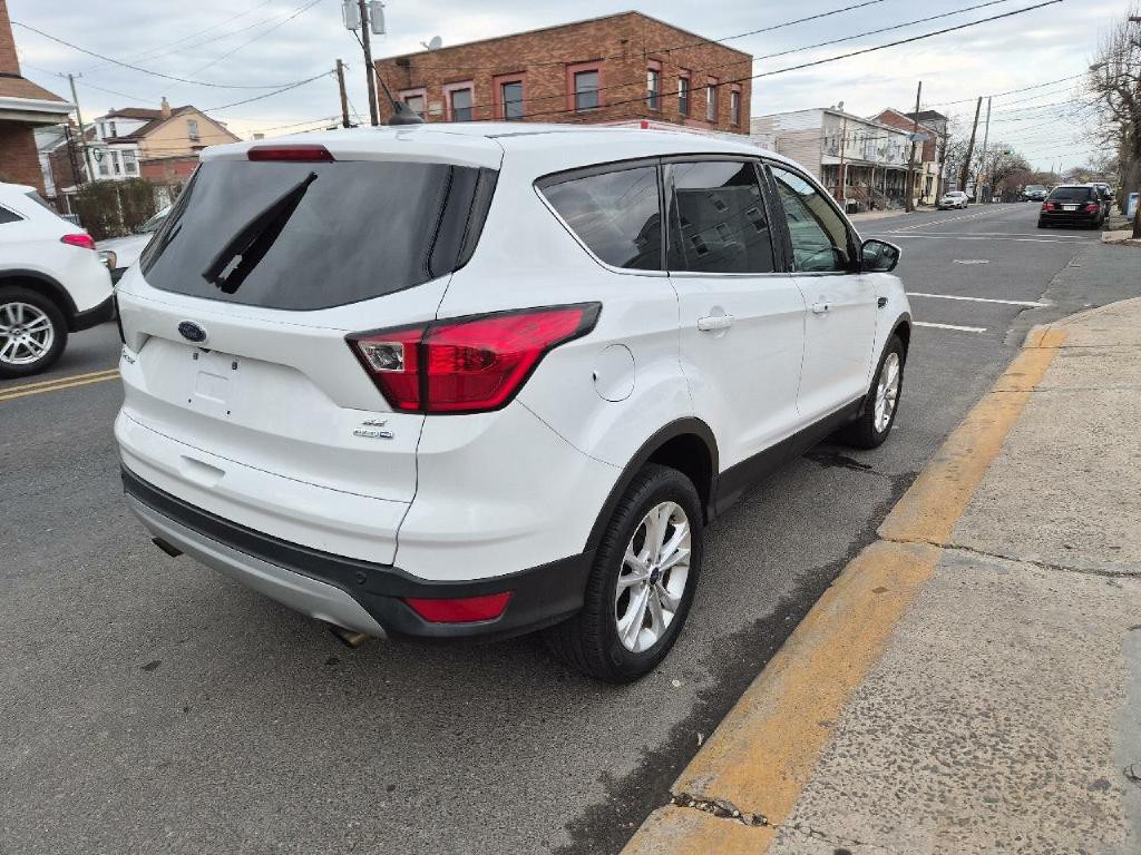 2019 Ford Escape Image 5