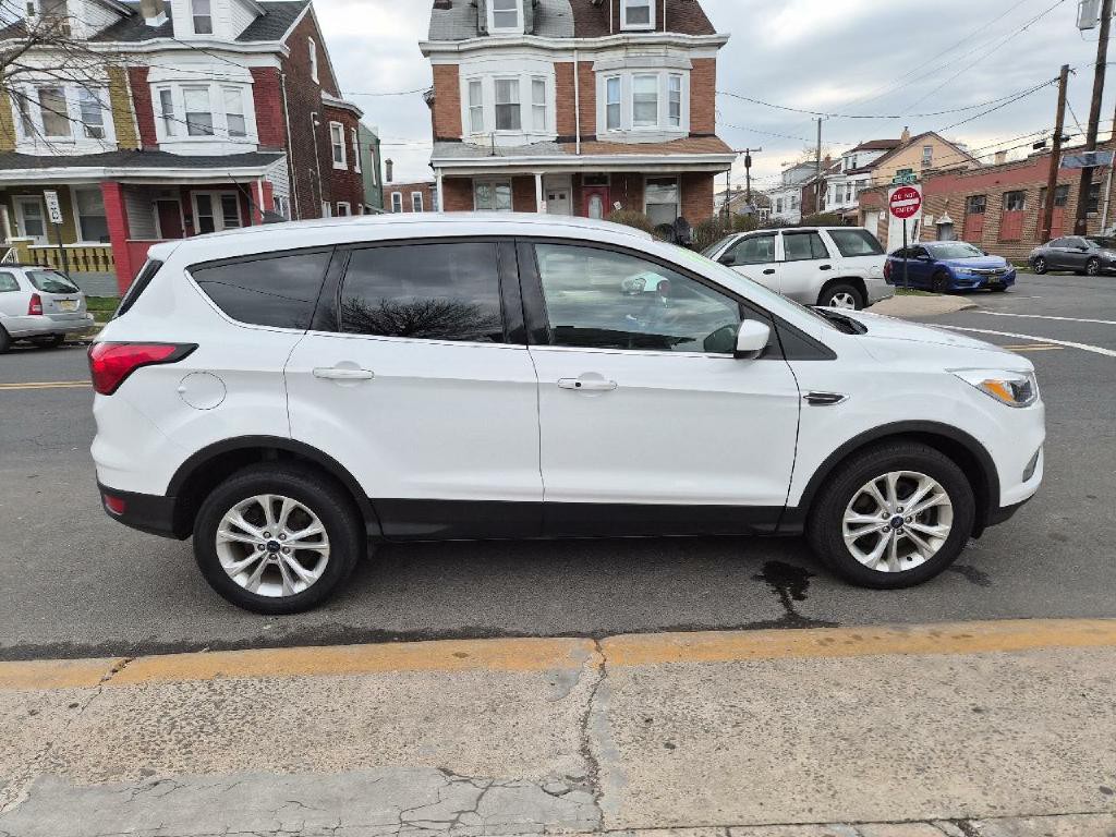 2019 Ford Escape Image 6
