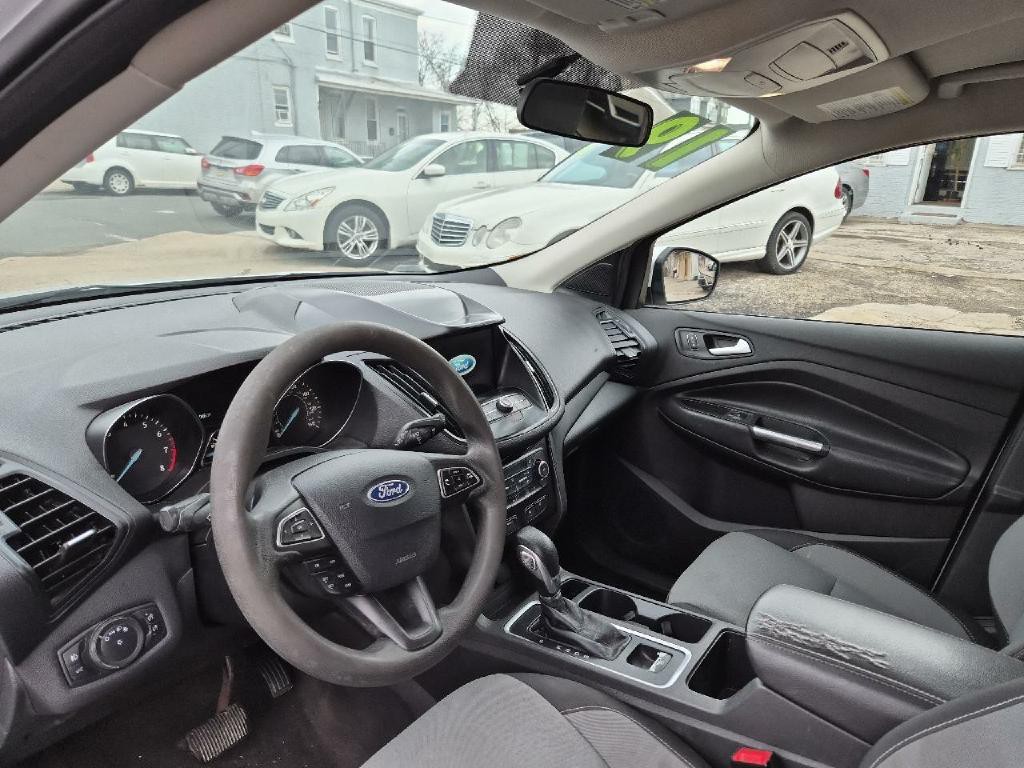 2019 Ford Escape Image 9