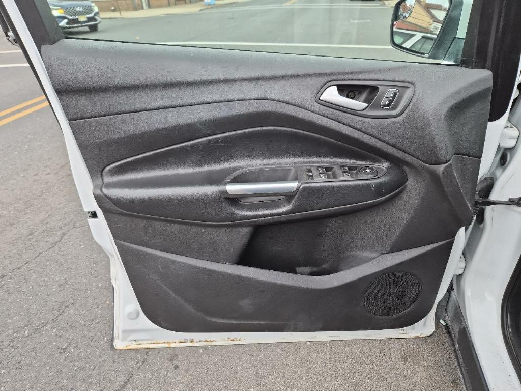 2019 Ford Escape Image 10