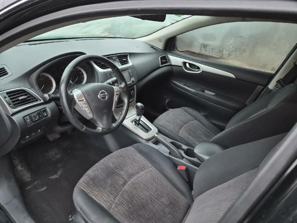 2015 Nissan Sentra Image 9