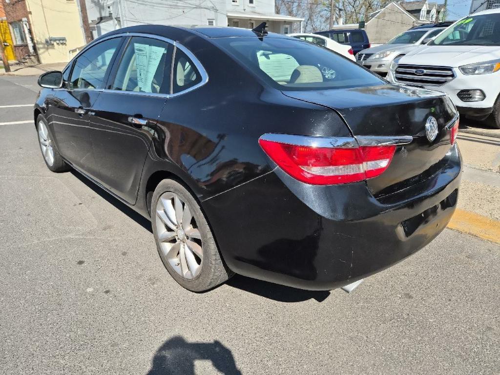2013 Buick Verano Image 3