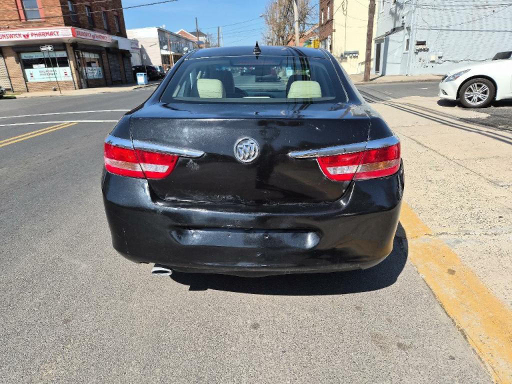 2013 Buick Verano Image 4