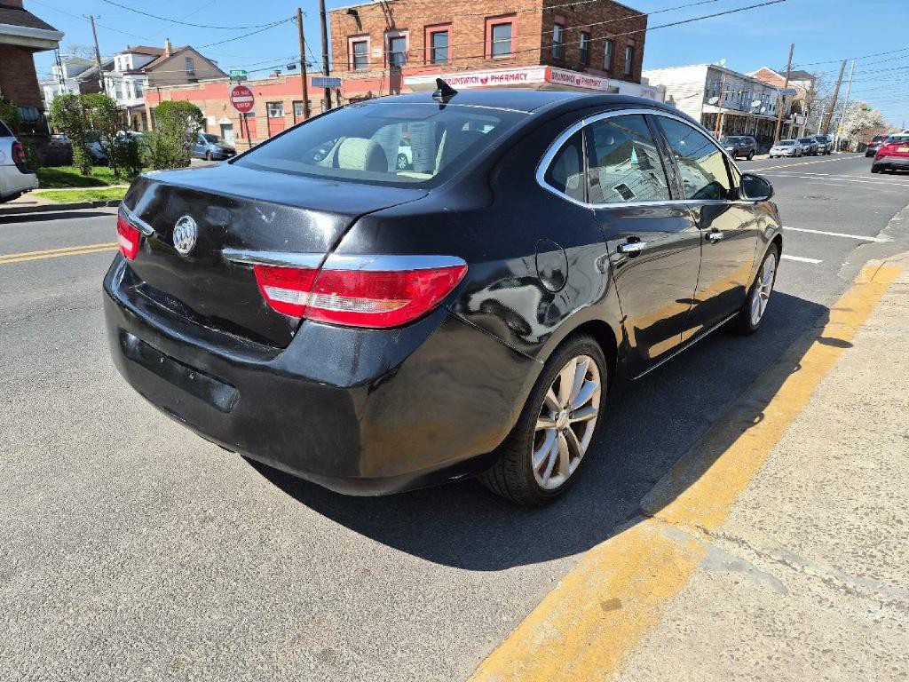 2013 Buick Verano Image 5
