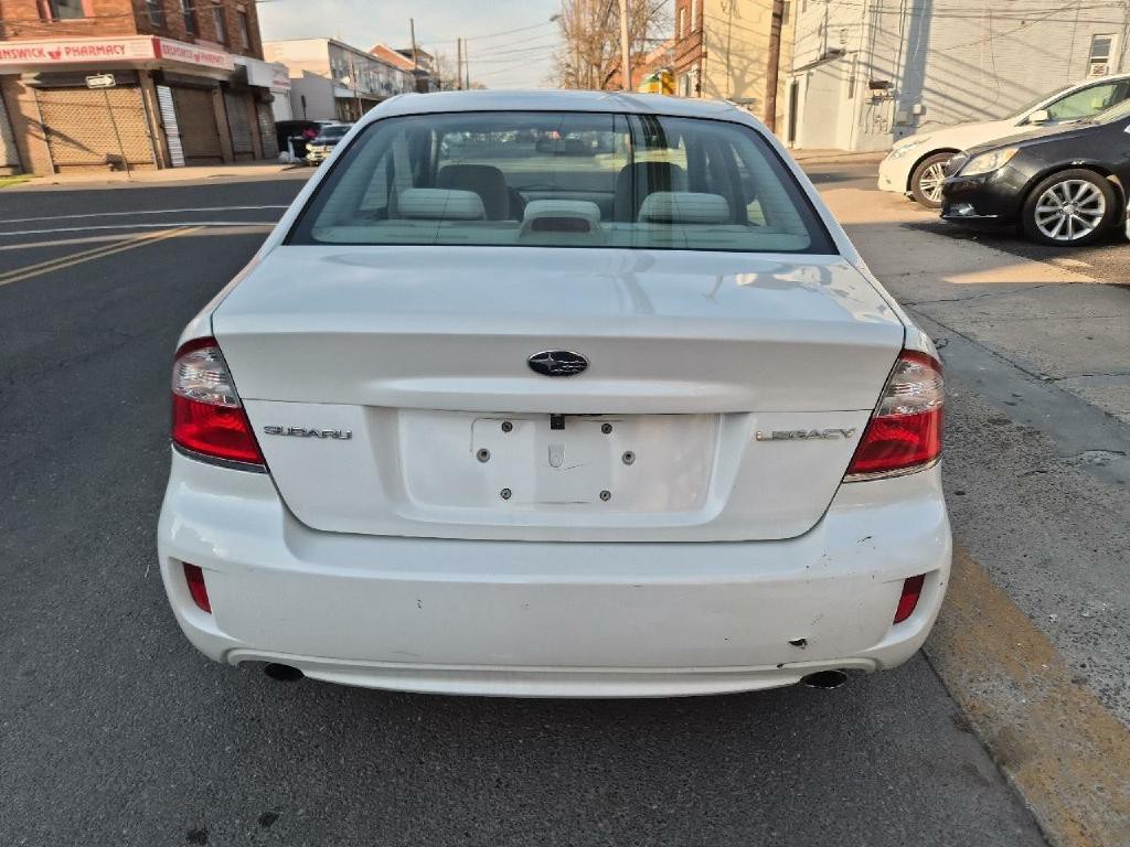2009 Subaru Legacy Image 4