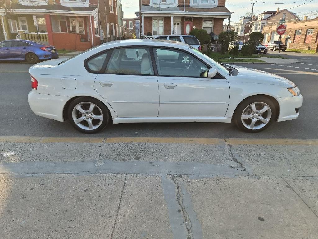 2009 Subaru Legacy Image 6