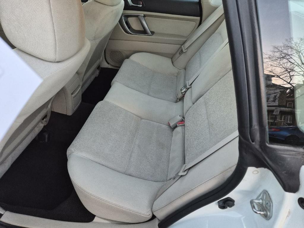 2009 Subaru Legacy Image 11