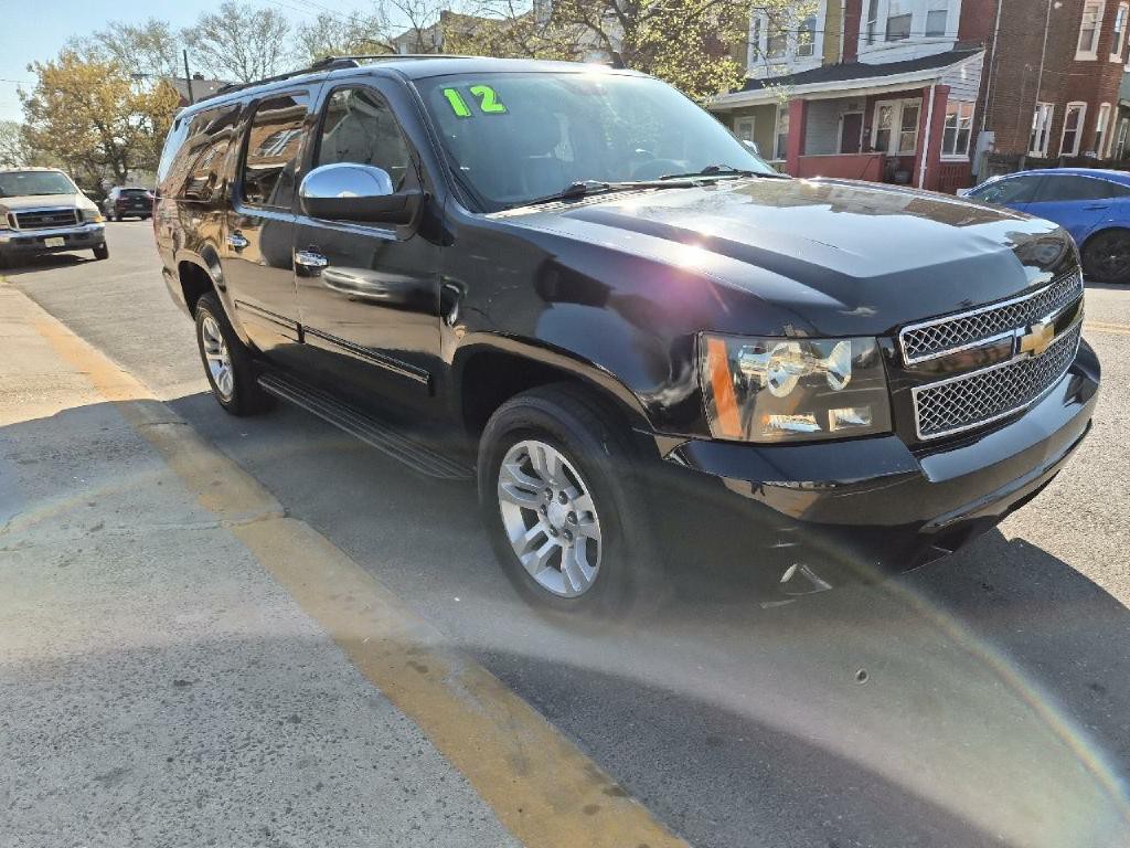 2012 Chevrolet Suburban Image 7