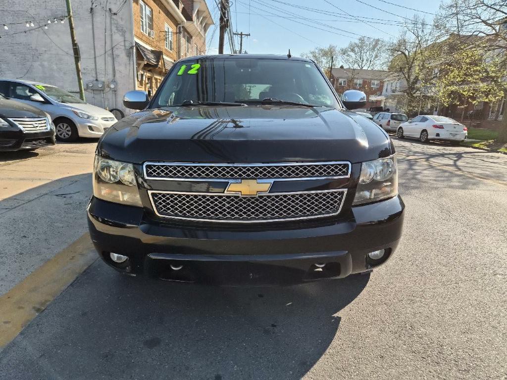 2012 Chevrolet Suburban Image 8