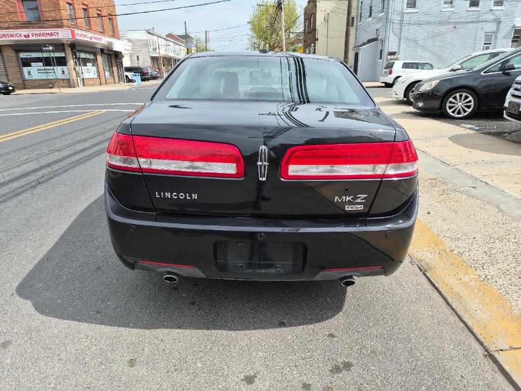 2012 Lincoln MKZ Image 5