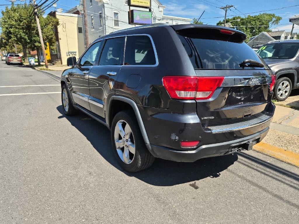2012 Jeep Grand Cherokee Image 3