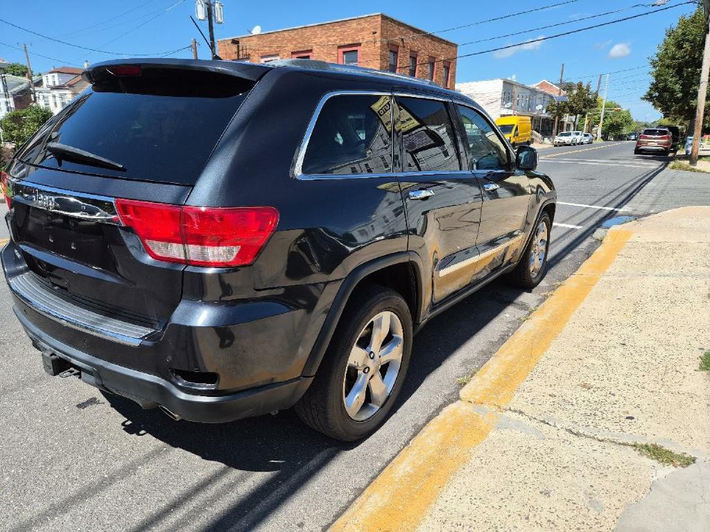 2012 Jeep Grand Cherokee Image 5