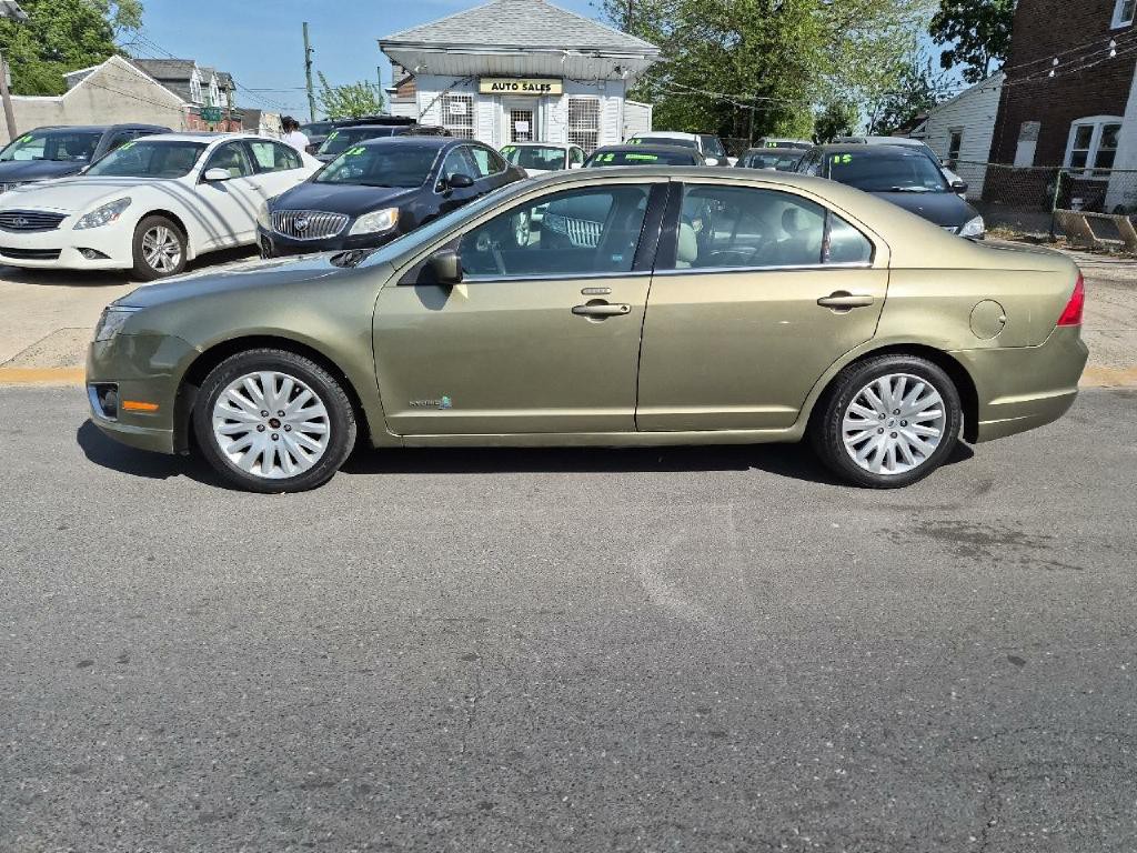 2012 Ford Fusion Image 2