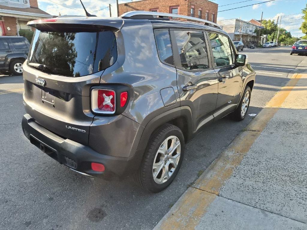 2016 Jeep Renegade Image 5