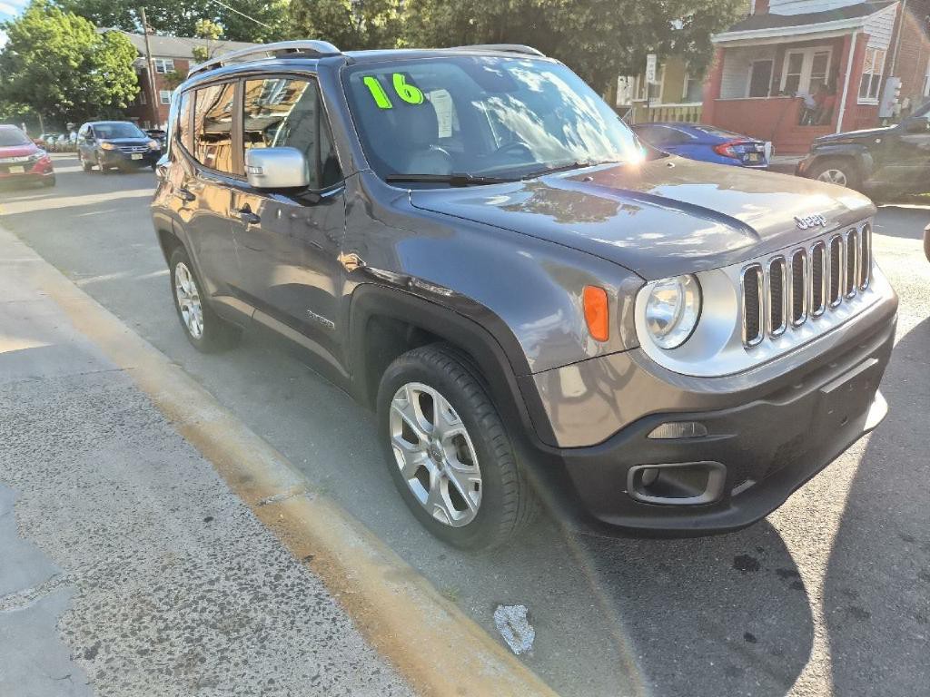2016 Jeep Renegade Image 7