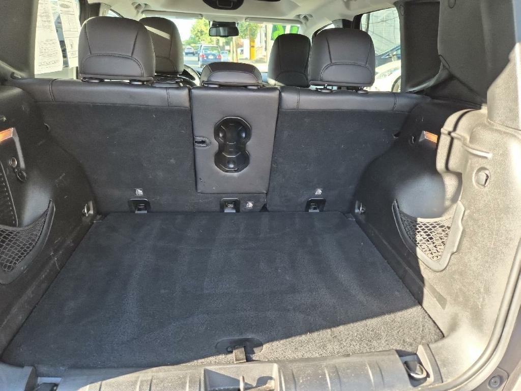 2016 Jeep Renegade Image 13