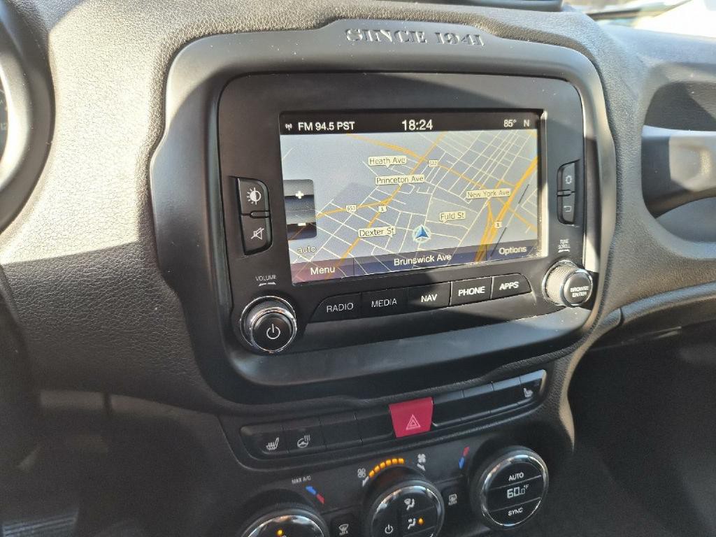 2016 Jeep Renegade Image 20