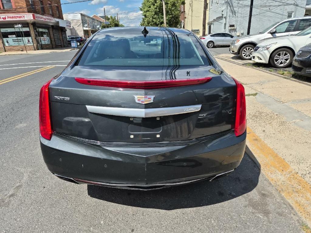 2016 Cadillac XTS Image 4