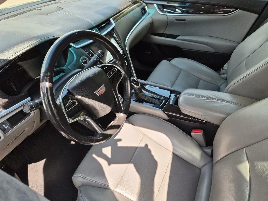 2016 Cadillac XTS Image 9