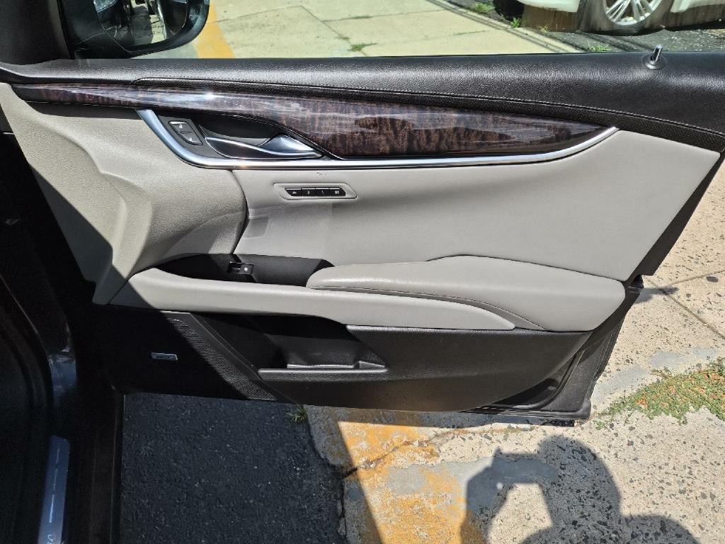 2016 Cadillac XTS Image 17