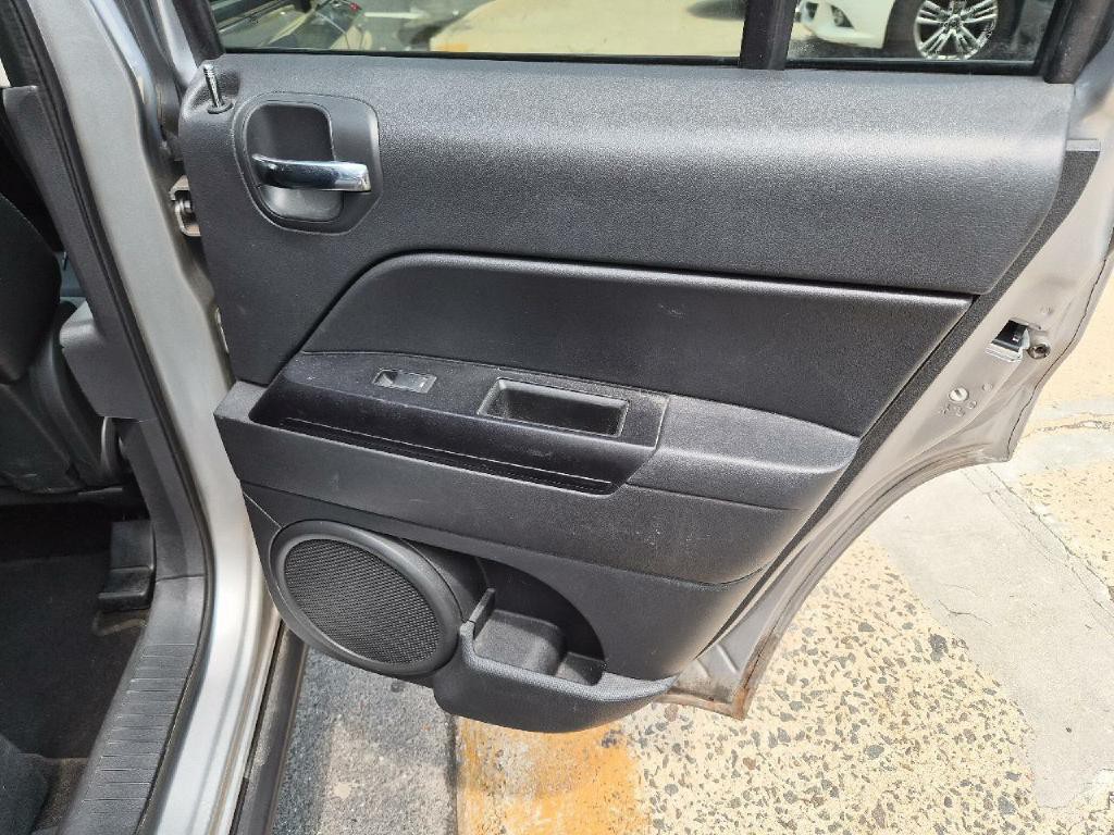 2015 Jeep Patriot Image 17