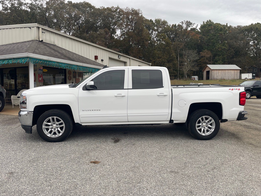 2016 Chevrolet Silverado 1500 Image 2