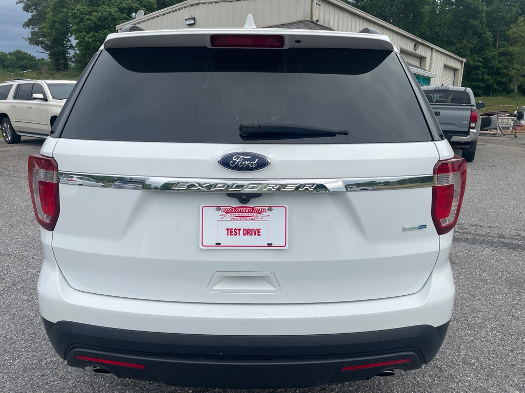 2016 Ford Explorer Image 5