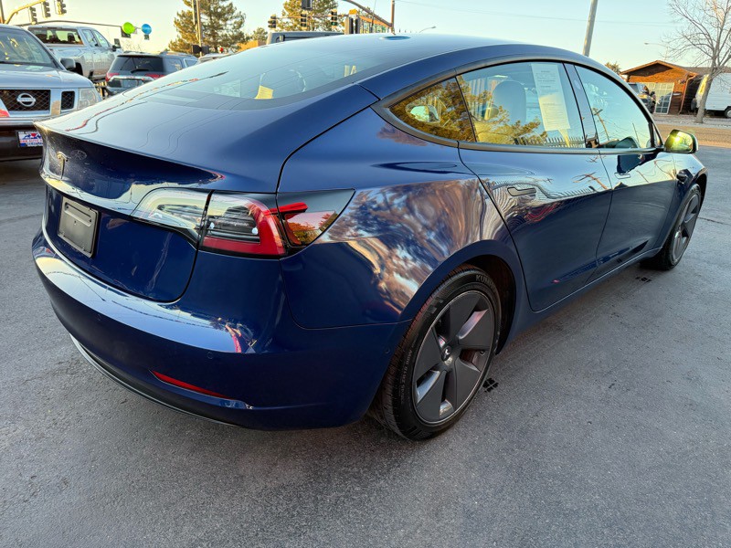 2022 Tesla Model 3 Image 7