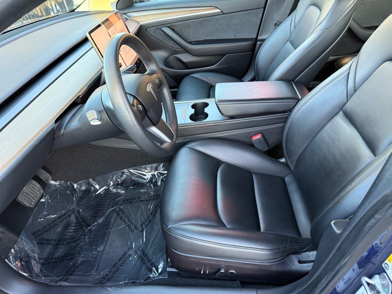 2022 Tesla Model 3 Image 13